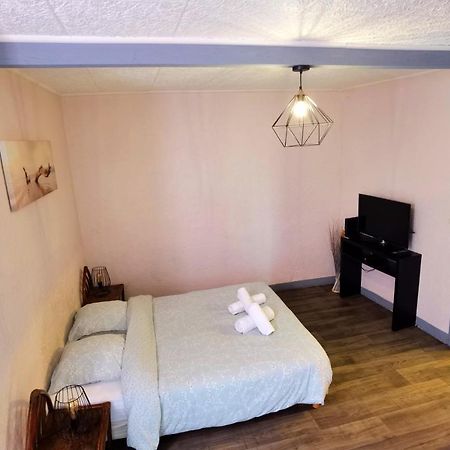 Appartement T1 Bis Quartier Du Chateau De Pau Exteriör bild